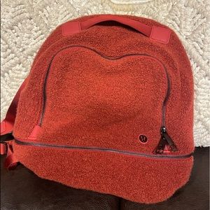 NWOT Lululemon Fleece small backpack/bag